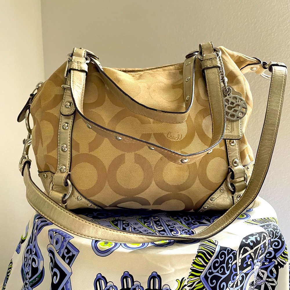 Coach cross shoulder bag